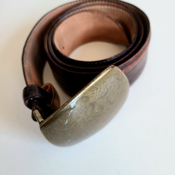 Josef soft brown leather belt with brass buckle. - Picture 9 of 10